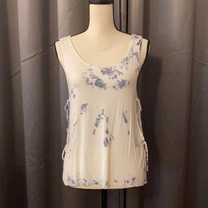 Women’s American Eagle Top